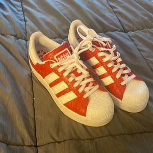 Adidas heart sneakers